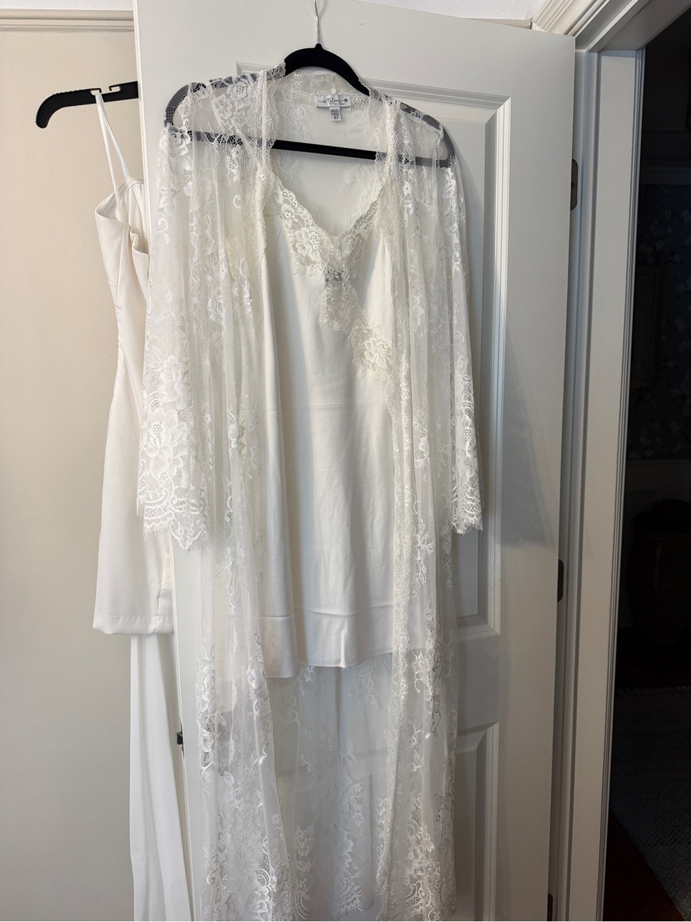 Marry Me Lace Robe - In Bloom by Jonquil - Picture 14 of 16